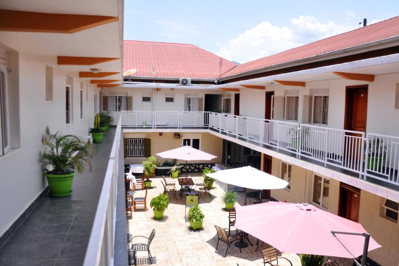 Sandton Hotel Kasese Zewnętrze zdjęcie