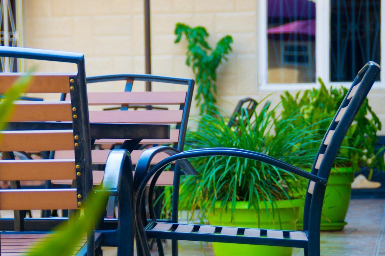 Sandton Hotel Kasese Zewnętrze zdjęcie